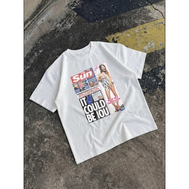 Female Vintage Newspaper T‑Shi - огляд і ціна Street Fashion Magazines