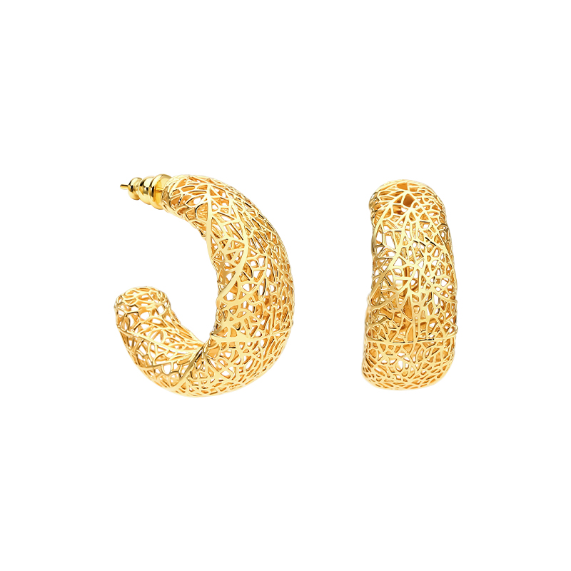 IVOG C Shape Hollowed Out Earr - огляд і ціна Street Fashion Website